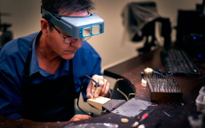 Jeweler Transforms Career Experience Into Sparkling Online Content Business